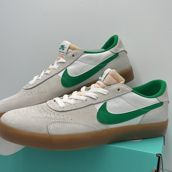 Nike 2020
Heritage Vulc SB 'Lucky Green
Gum'
Heritage Vulc - Picture 8 of 16